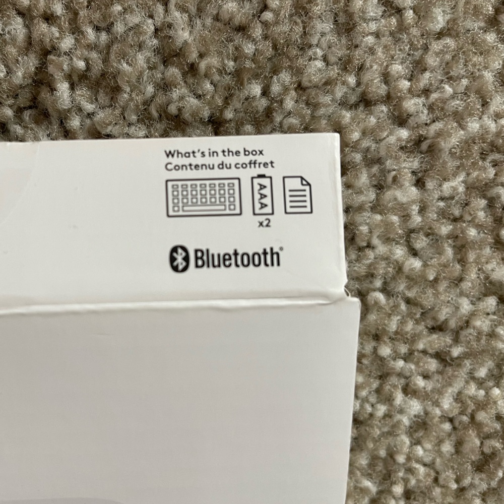 Logitech K380 Multi Device Bluetooth Keyboard - Picture 5 of 6